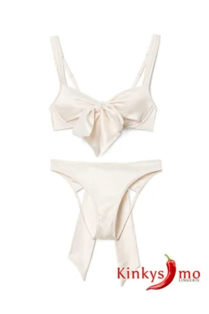 Detalle del lazo del conjunto de lencería satinado Ginger – Kinkysimo Perú